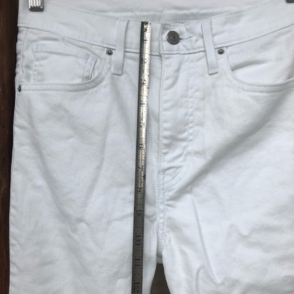 NWOT White Levi’s Crop Jeans - Picture 5 of 8